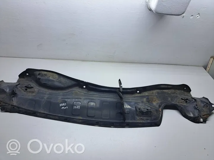 Toyota Yaris Kita kėbulo dalis 552240D01000