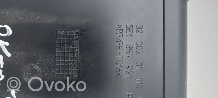 Skoda Octavia Mk3 (5E) Schowek deski rozdzielczej 5E1857921