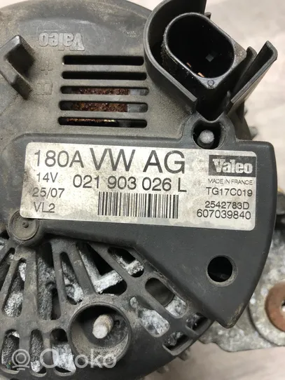 Volkswagen Golf V Generatore/alternatore 021903026L