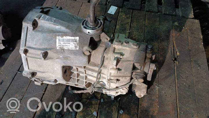 Volkswagen II LT Mechaninė 5 pavarų dėžė 000300043A