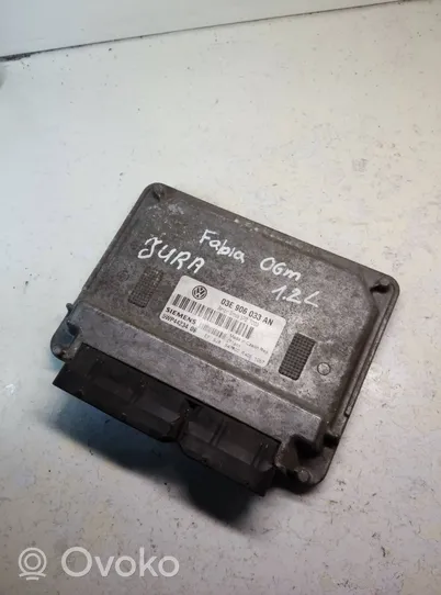 Skoda Fabia Mk1 (6Y) Calculateur moteur ECU 03E906033AN