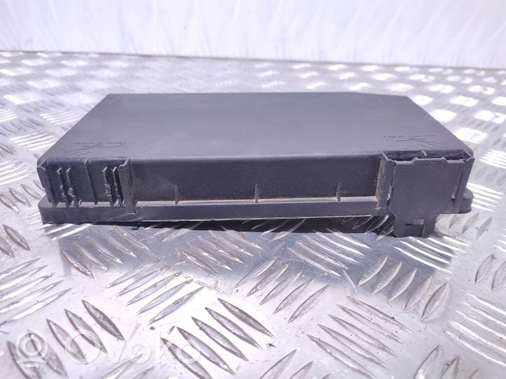 Opel Astra H Fuse box cover 13125865