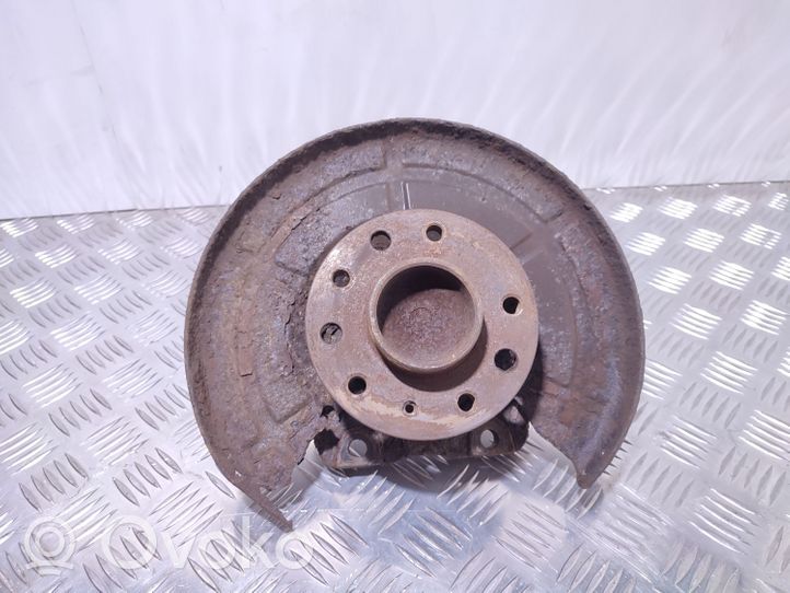 Opel Astra H Rear wheel hub spindle/knuckle 93178626