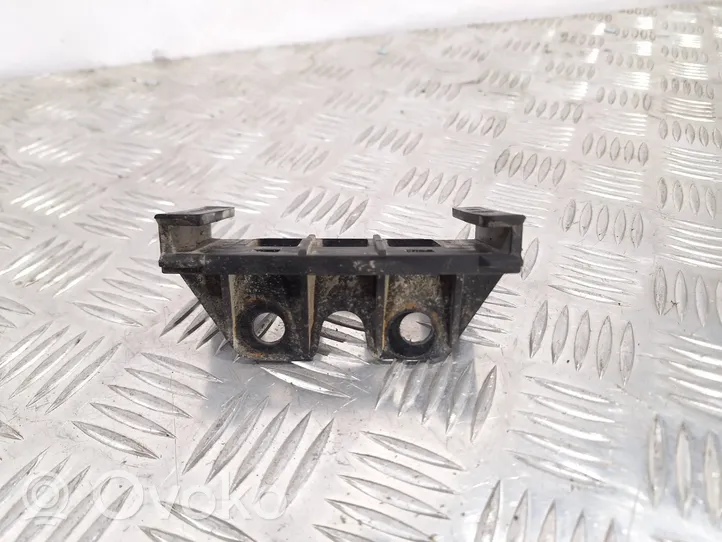 BMW 5 E39 Support de pare-chocs arrière 51111970389