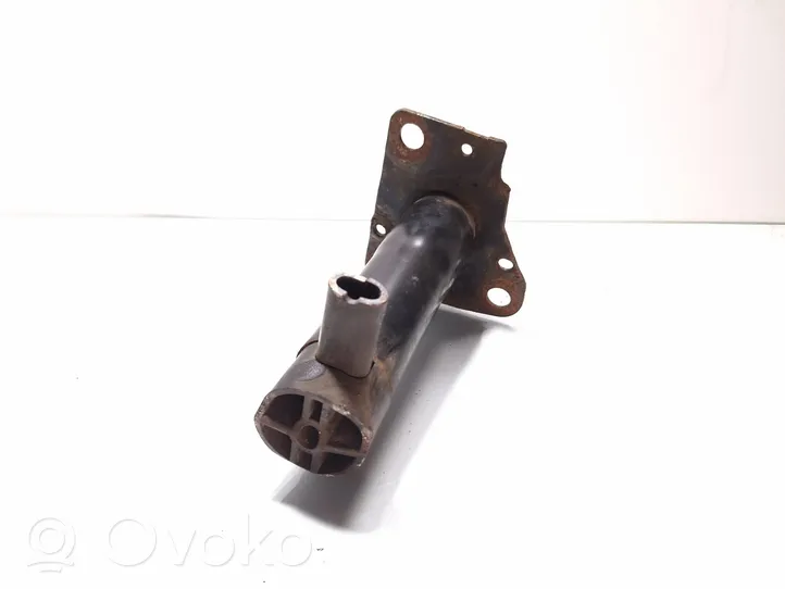 Audi A4 S4 B7 8E 8H Etupuskurin kannake 8e0807133c