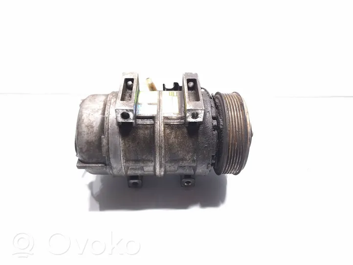 Volvo V70 Compressore aria condizionata (A/C) (pompa) 8708581