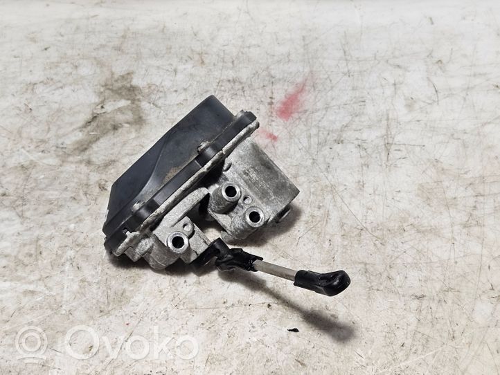 Audi A4 S4 B7 8E 8H Attuatore/motore della valvola del collettore di aspirazione 059129086K