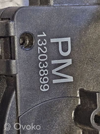 Opel Meriva A Priekinė durų spyna 13203899