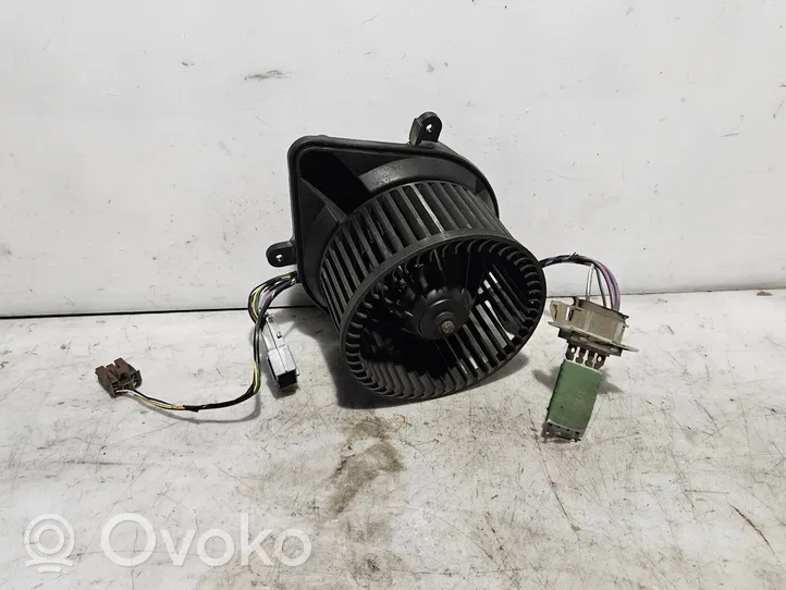 Opel Movano A Heater fan/blower 133974W