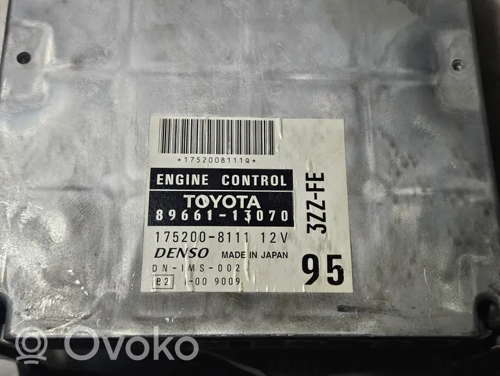 Toyota Corolla Verso E121 Sterownik / Moduł ECU 8966113070