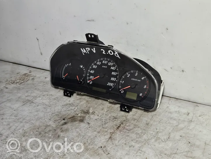 Mazda MPV II LW Compteur de vitesse tableau de bord 1575107500