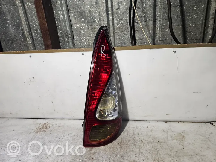 Toyota Yaris Verso Lampa tylna 