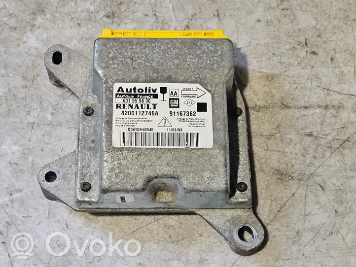 Nissan Primastar Module de contrôle airbag 8200112746A