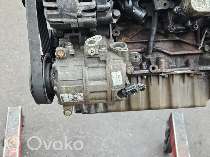 Volkswagen Touran II Air conditioning (A/C) compressor (pump) 