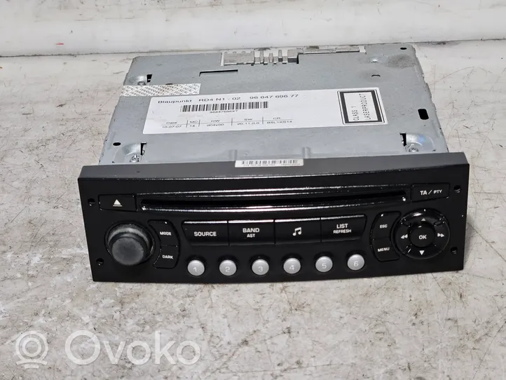 Citroen C4 I Unité principale radio / CD / DVD / GPS 9664769677