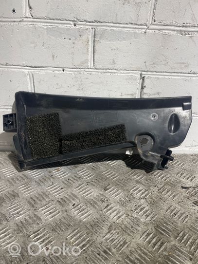 BMW 3 F30 F35 F31 Kita variklio skyriaus detalė 9206488