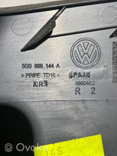 Volkswagen Golf VII Altra parte interiore 5G0868144