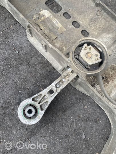 Volkswagen Tiguan Sottotelaio anteriore 3C0199369H