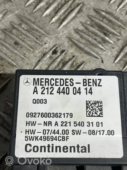 Mercedes-Benz E C207 W207 Sterownik / Moduł pompy wtryskowej A2124400414