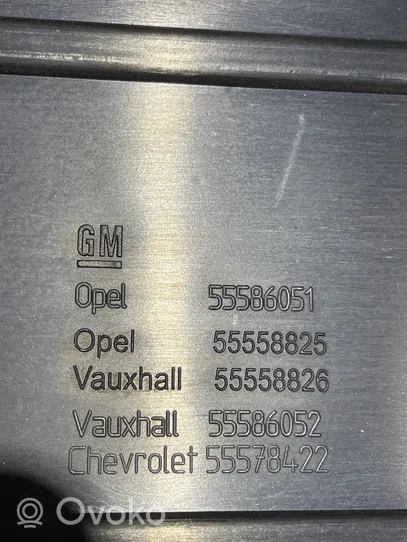 Opel Meriva B Osłona górna silnika 315829598