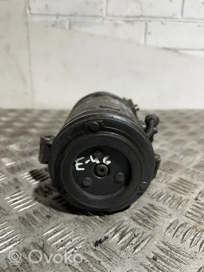 BMW 3 E46 Compresor (bomba) del aire acondicionado (A/C)) 