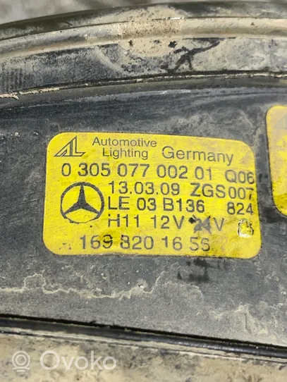 Mercedes-Benz CLS C219 Feu antibrouillard avant 1698201656