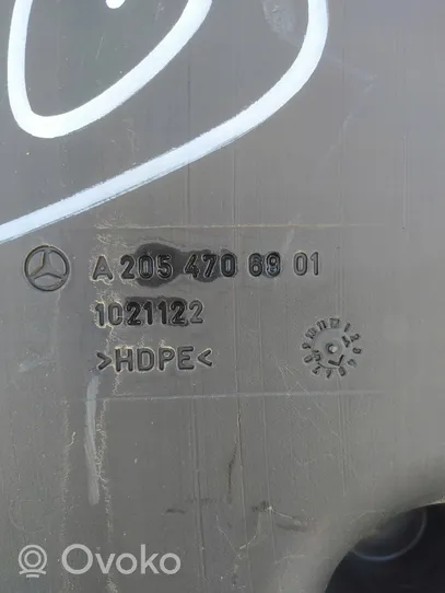 Mercedes-Benz C AMG W205 AdBlue-nestesäiliö 