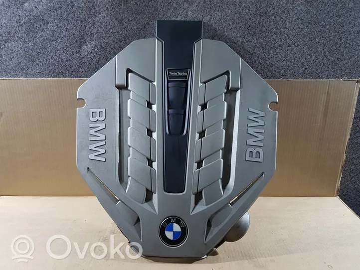 BMW 7 F01 F02 F03 F04 Osłona górna silnika 