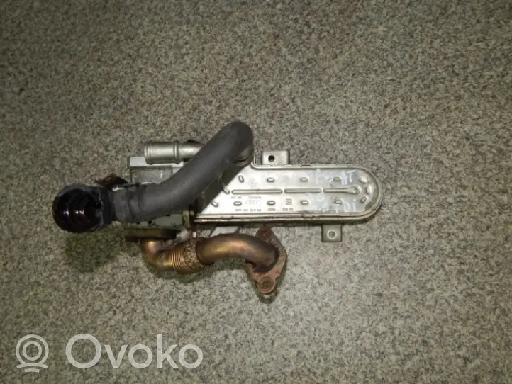 Volkswagen PASSAT B7 Other engine part 