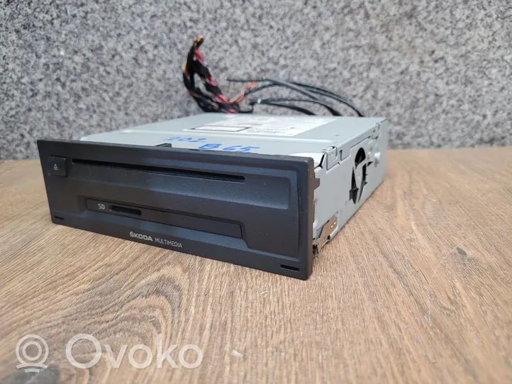 Skoda Octavia Mk3 (5E) Panel / Radioodtwarzacz CD/DVD/GPS 