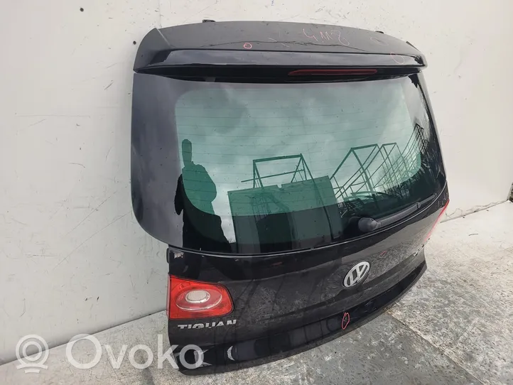 Volkswagen Touran II Takaluukun/tavaratilan kansi 