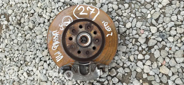 Volkswagen PASSAT B7 Rear wheel hub 