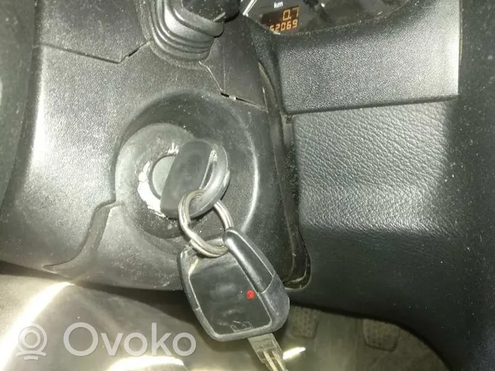 Opel Astra G Ignition key card reader 