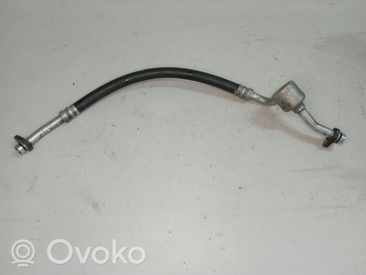 Nissan Qashqai Ilmastointilaitteen putki (A/C) R134A15SUC