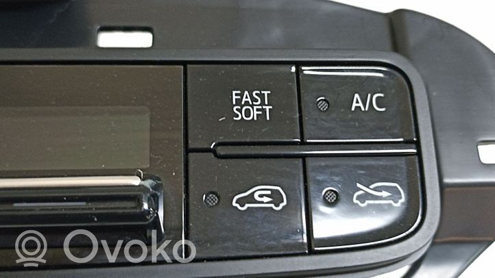 Toyota Auris E180 Unité de contrôle climatique 5546802030