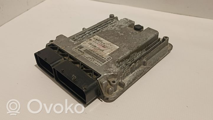 Audi Q7 4L Calculateur moteur ECU 4L1910401E