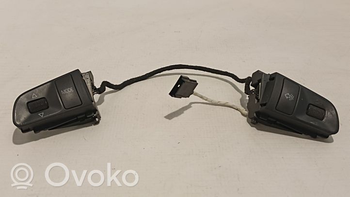 Audi A8 S8 D3 4E Ohjauspyörän painikkeet/kytkimet 4F0951527