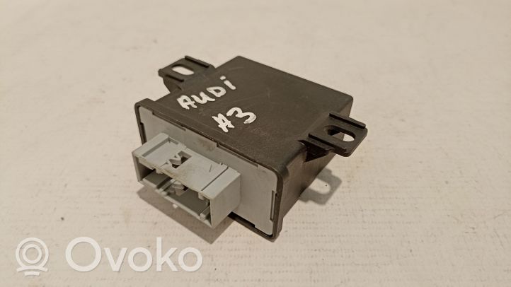 Audi A3 S3 8P Light module LCM 8P0907357F