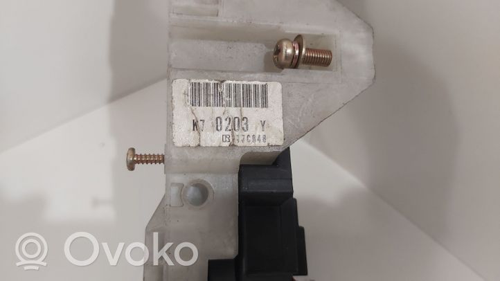 Mitsubishi Pajero Wiper turn signal indicator stalk/switch 17C848