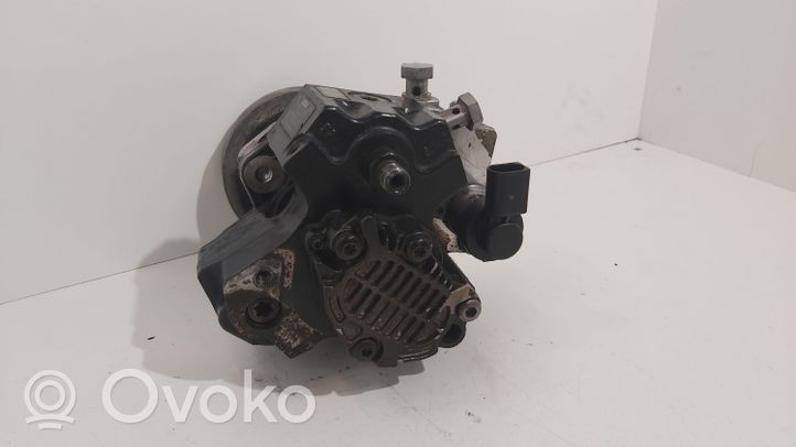 Volkswagen Touareg I Pompe d'injection de carburant à haute pression 059130755E800