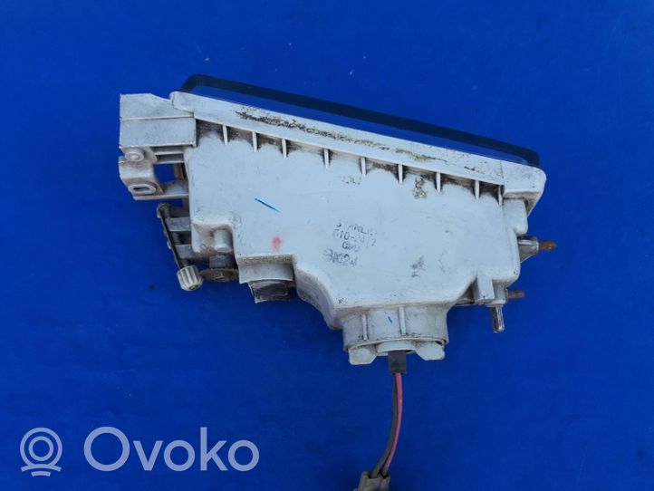 Mitsubishi Sigma Lampa przednia STANLEY0102417R