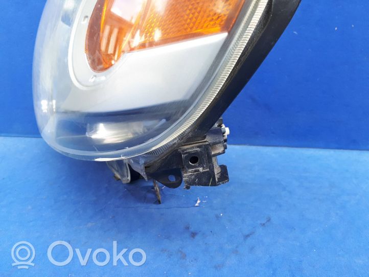 Mazda BT-50 Phare frontale KOITO10016681L