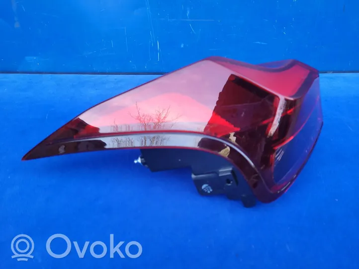 Lexus UX Lampa tylna 7684