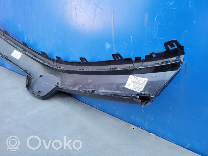 Toyota ProAce City Etupuskurin ylempi jäähdytinsäleikkö 9836021980