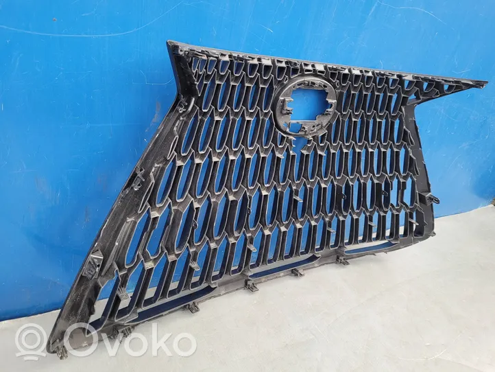 Lexus NX Grille calandre supérieure de pare-chocs avant 5311178180