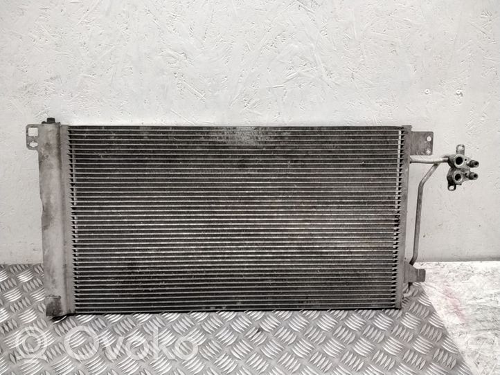 Volkswagen Transporter - Caravelle T5 Radiateur condenseur de climatisation 