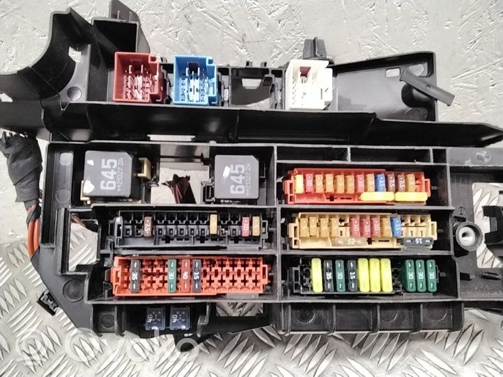 Audi Q5 SQ5 Module de fusibles 80A971645