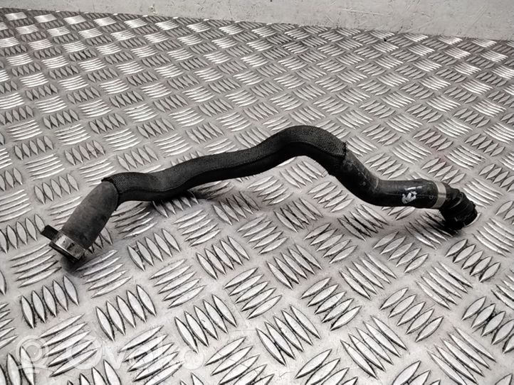 Volvo V70 Engine coolant pipe/hose 