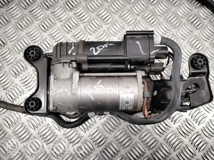 BMW X5 F15 Ilmajousituksen kompressoripumppu 6875177