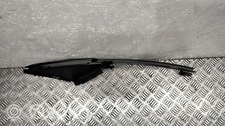 Lexus RX 450H Рейка ветрового стекла задней двери 6748848060